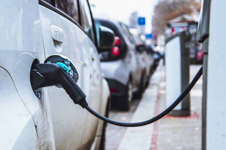 Public EV charging network grows by 40% to 558 points