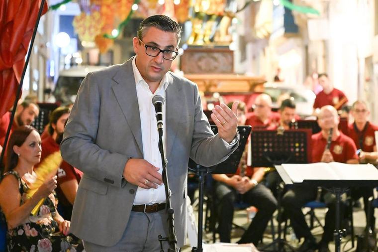 Culture minister says he doesnt know why Daphne Caruana Galizia was murdered